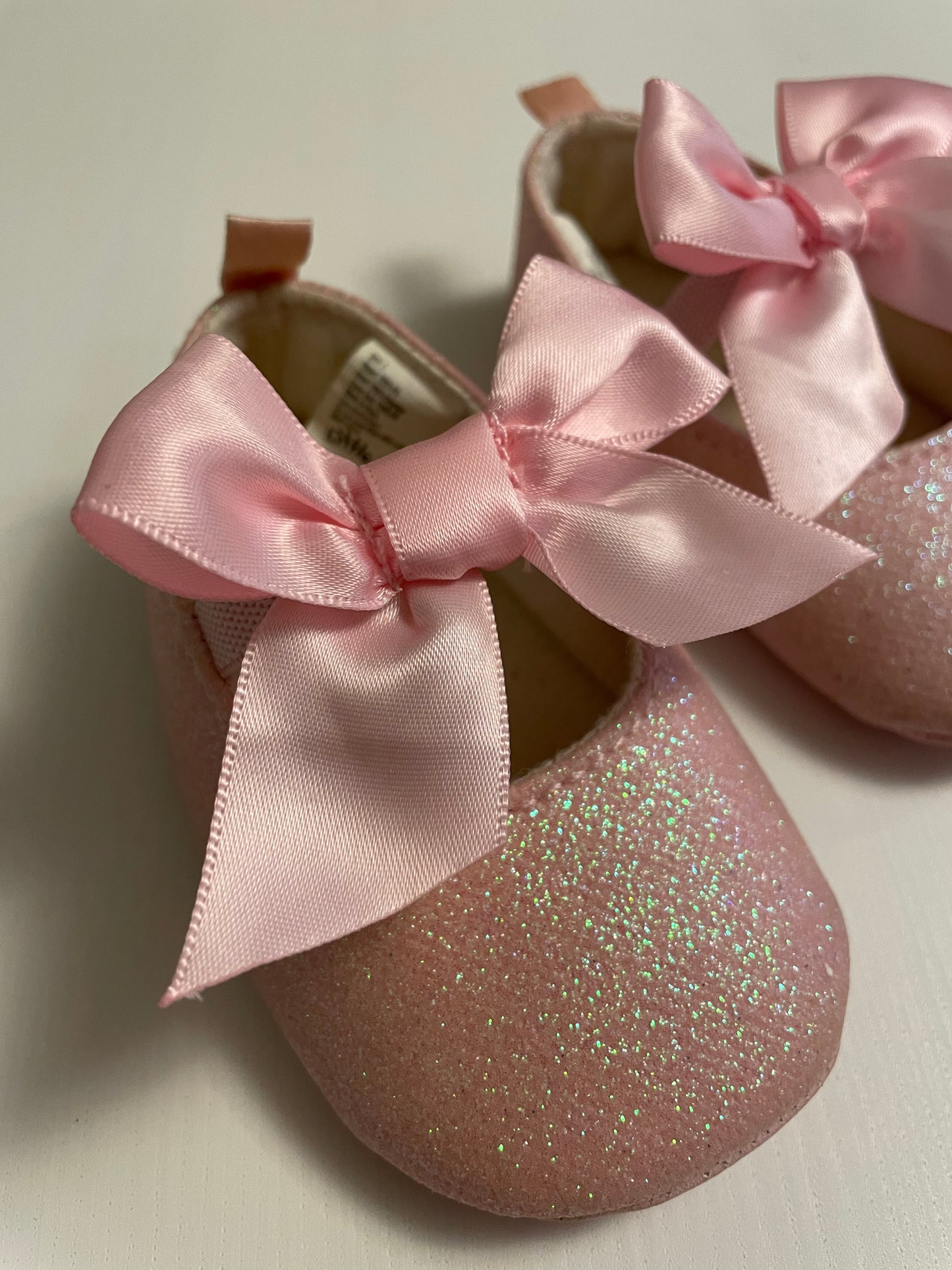 Pink Sparkly Shoes with Bow / 2