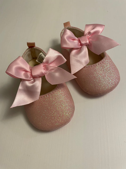 Pink Sparkly Shoes with Bow / 2