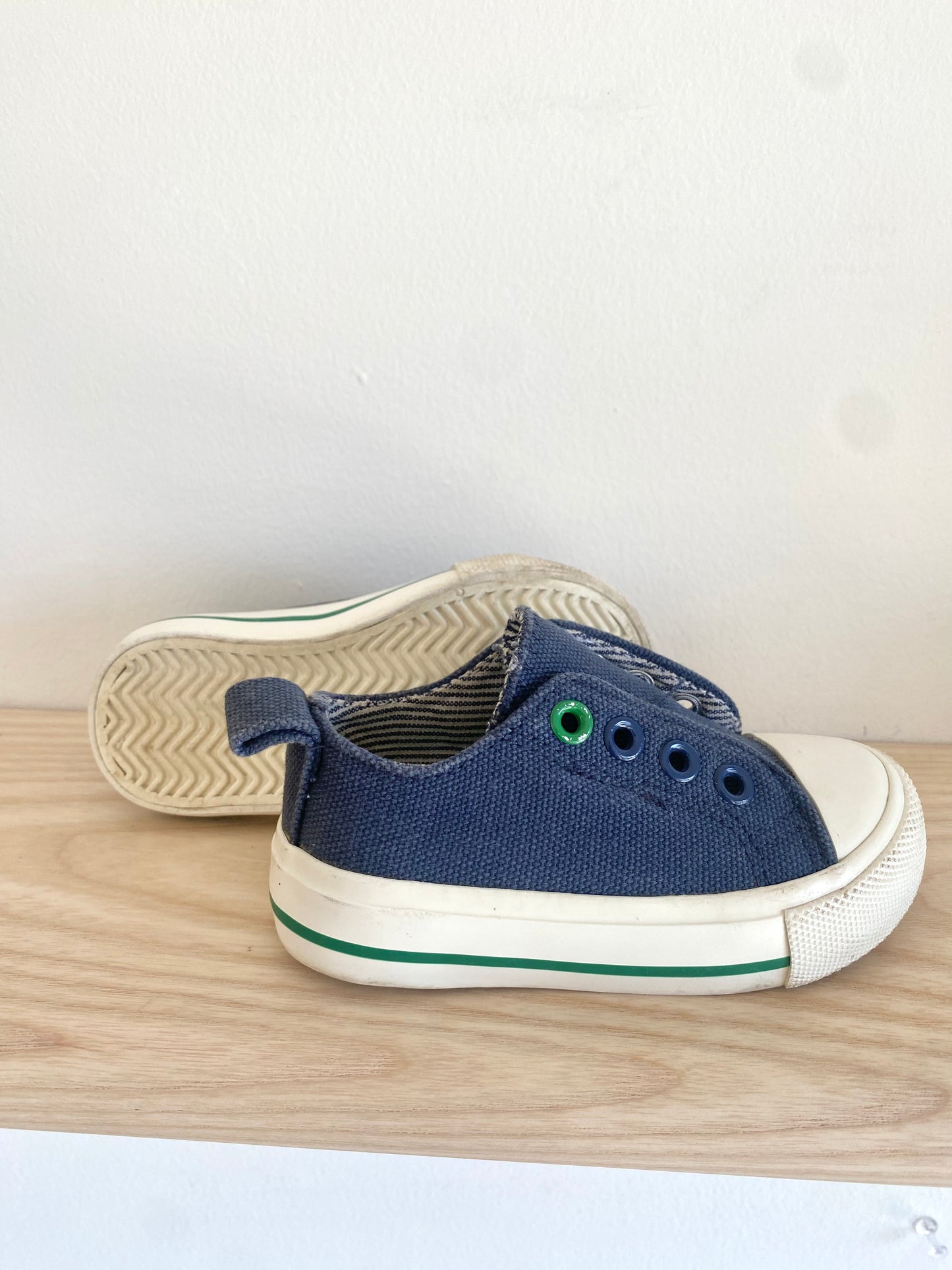 Slip On Blue Shoes / Size 5 Toddler Footwear